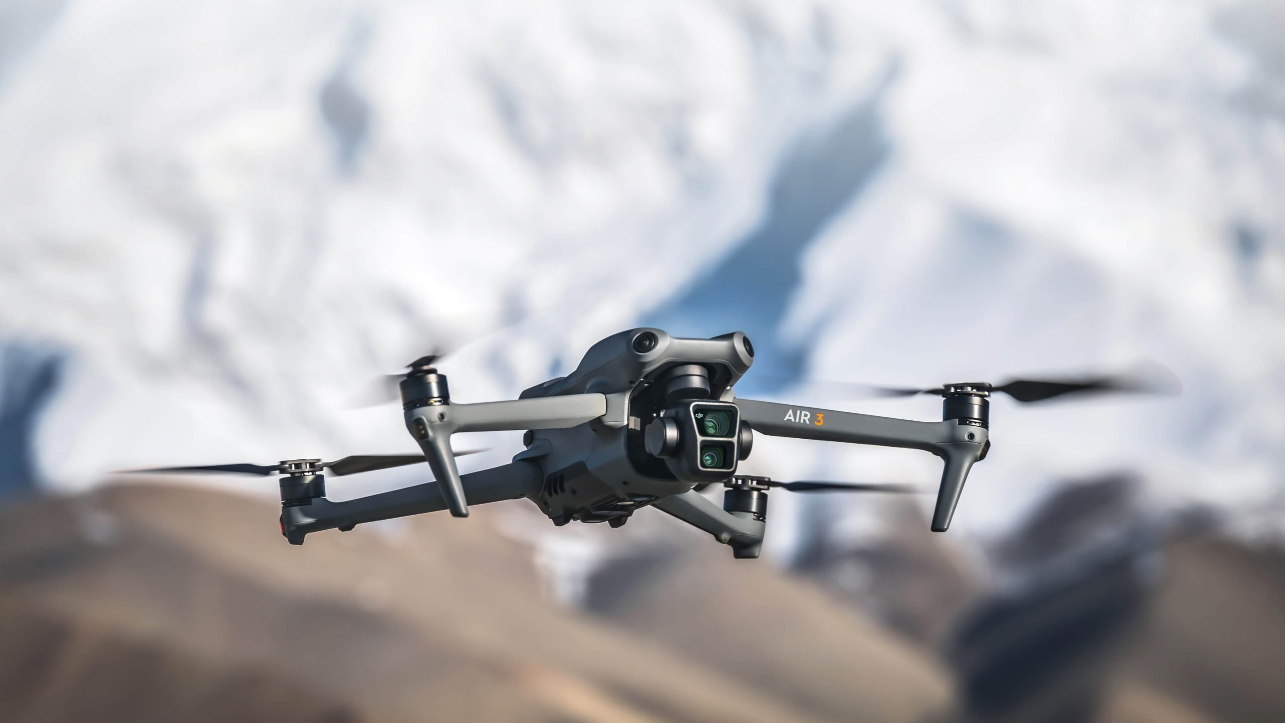 Flycam tầm trung tốt nhất 2023: Top 5 lựa chọn đáng cân nhắc